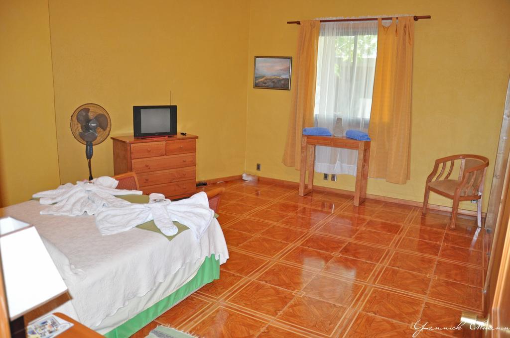 Hotel Tekarera - Kainga Nui Hanga Roa Cameră foto